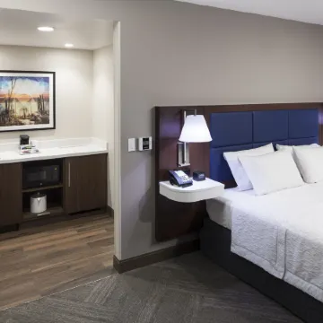 Hampton Inn and Suites by Hilton Phoenix Downtown