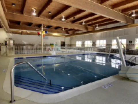 芝加哥安若拉歡朋套房酒店 奧羅拉酒店