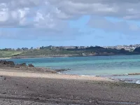 Beautiful seaside house Hotels in Plouezec