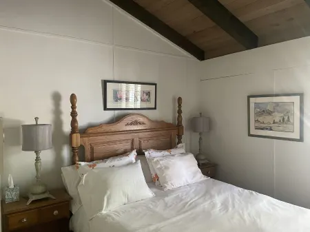 Dream location across from the bike path, 2 min to lift, 3 min to downtown