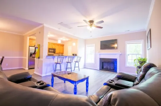 Fully renovated and Modernized home in Chesapeake