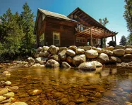Private Cabin in beautiful Downtown Steamboat! BEST LOCATION in OLD TOWN!
