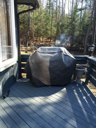 Private hiking trail. Enjoy the ADK splendor. Pet Friendly. Ranch Home. WiFi