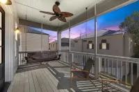 Les Bons Temps on Minnich (Heart of Downtown) Hotels in Fairhope