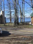 Great location just across the street from Reelfoot Lake close to boat ramps