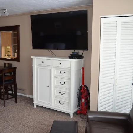 Ski In/Ski Out Studio - Perfect Get Away