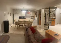 Creekside Chalet