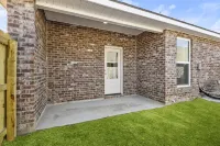 Peaceful & Convenient 2 Bed 2 Bath Apartment for you short/mid term cirucmstance Hotels in Walker