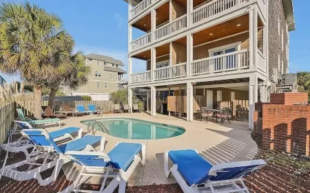 Ocean & Canal Dream House!! *Pool*Elevator*fully appointed* 4BR 4 Bath