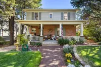 North Vernon~ Vintage Retreat in the ❤️  of Prescott! 더 샵스 앳 프레스컷 게이트웨이 주변 호텔