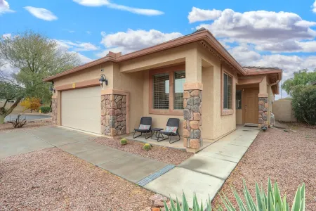 3 BR Heated  Private  Saltwater SUNNY Pool In/Out Stereo Speakers  Prof BBQ Gril Отели в г. Марикопа