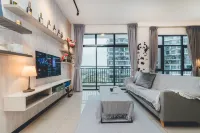 Molek Little Joy Studio 4Pax Bathtub with Balcony