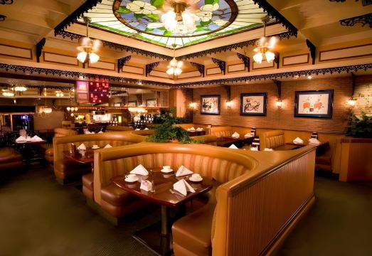 포 퀸즈 호텔 앤 카지노