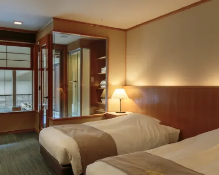 支笏湖第一寶亭留 翠山亭 千歳のホテル