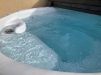 Taos Pine Home - A/C - HotTub - Entire House - Private Courtyard Hotels in Taos