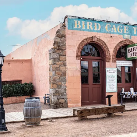China Mary Inn: "China Mary's" House right on Historic Allen St in Tombstone