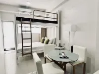 Trendy Studio with Bunk Bed - Condos