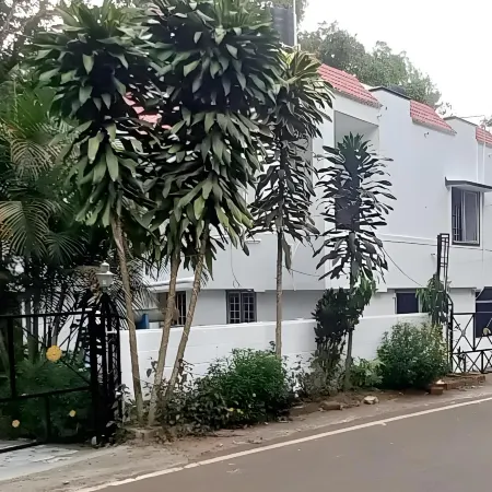 Istays - Loop Road, Yercaud
