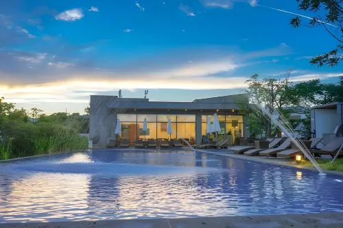 Breeze Pool Villa