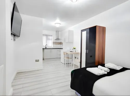 Hills View Apartments