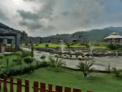 Brys Caves Hotels in Mandal Range