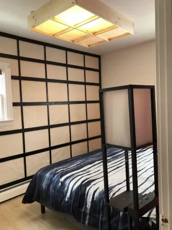 Stockade Japanese Ryokan, King bed, Washer/Dryer