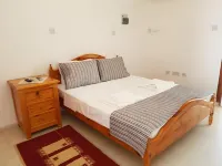 Paradise Hotels in Catalkoy