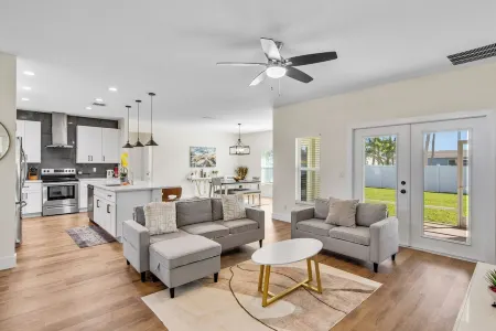 Modern 3/2 Home in PSL