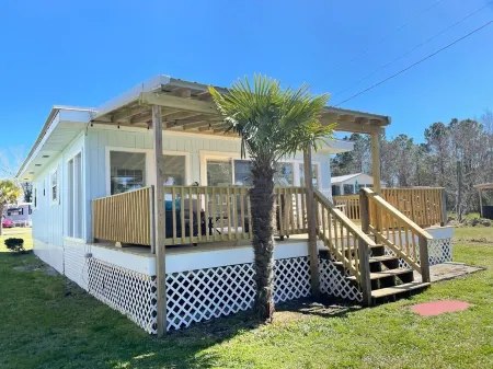 The WATERFRONT Boathouse Cabin!