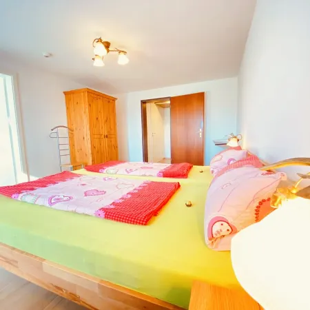 Idyllic apartment in the countryside with terrace, parking space (wallbox) and bicycle room.