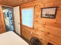 Cozy Cabin of the Ozarks Lake View Cabin 拉塞爾住宿飯店
