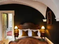 The Forest at Mount Congreve Gardens Hotels in 