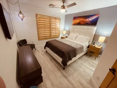 Loft Escape Artistic Hotels near 149th & Parkview Park - Ashton Ranch HOA