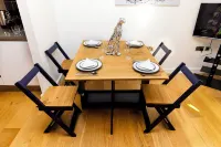 Peninsula Life: Stylish Greenwich 1Bed Flat