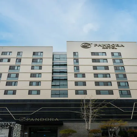 Pandora Hotel