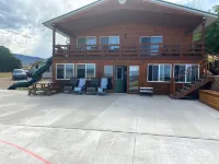 FUN FAMILY GETAWAY in Manila with lots of extras! - 3-stjärniga