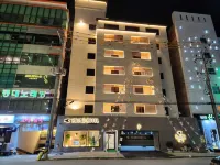 Hound Hotel Gimhae Samgye Branch