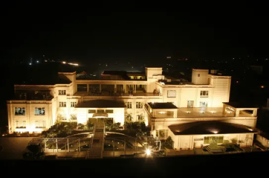 比瓦迪樹屋俱樂部水療酒店