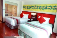 Summer CUA Lo Hotel