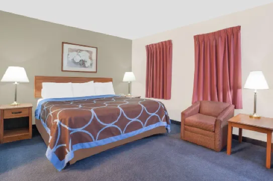 Super 8 by Wyndham Middletown