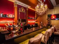 Luxury Boutique Hotel de Castillion Hotels near Steenstraat