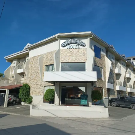 Boomerang Hotel