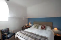 The Saracen's Head Hotels in Aylsham