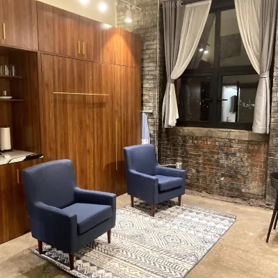 424 Gold Way - Studio Apt. 401 Hotel berhampiran Daerah Strip