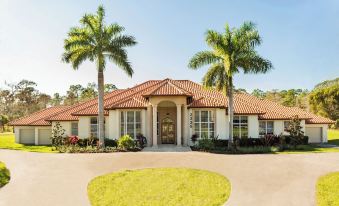 Knickerbocker Estate of Naples