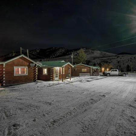 Winmar Cabins