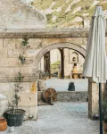 Potamia Cave Suites