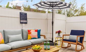 Sleeps 18! Pool, Hottub, Game Room, Blocks to Beach Vilano Villa by Avantstay