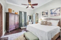 Drackett House by Whiskey Properties Hotels in Bay Saint Louis