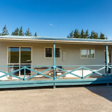 North South Holiday Park Hotels near Tait Technology Center